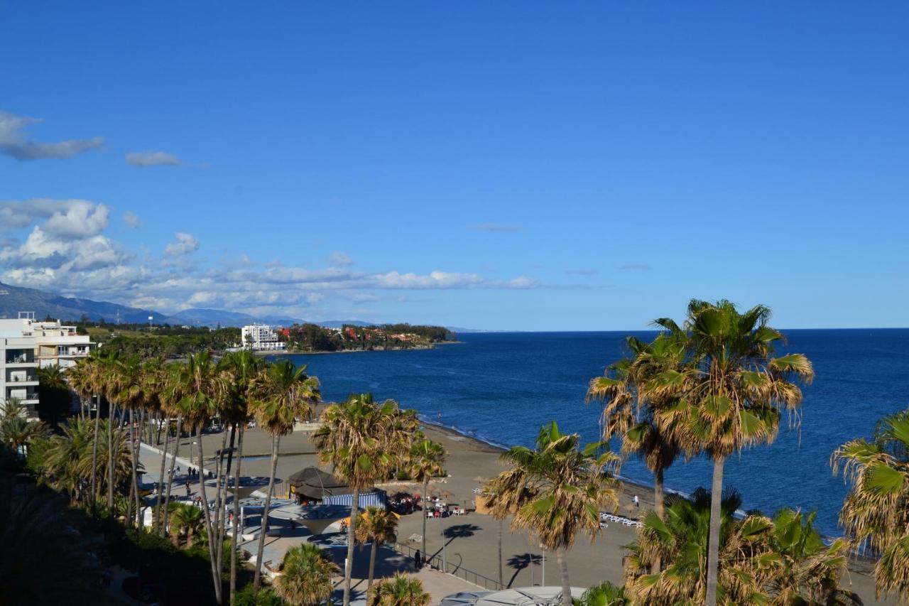Sunnypalms - Beachfront Penthouse With Stunning Sea View Estepona Luaran gambar