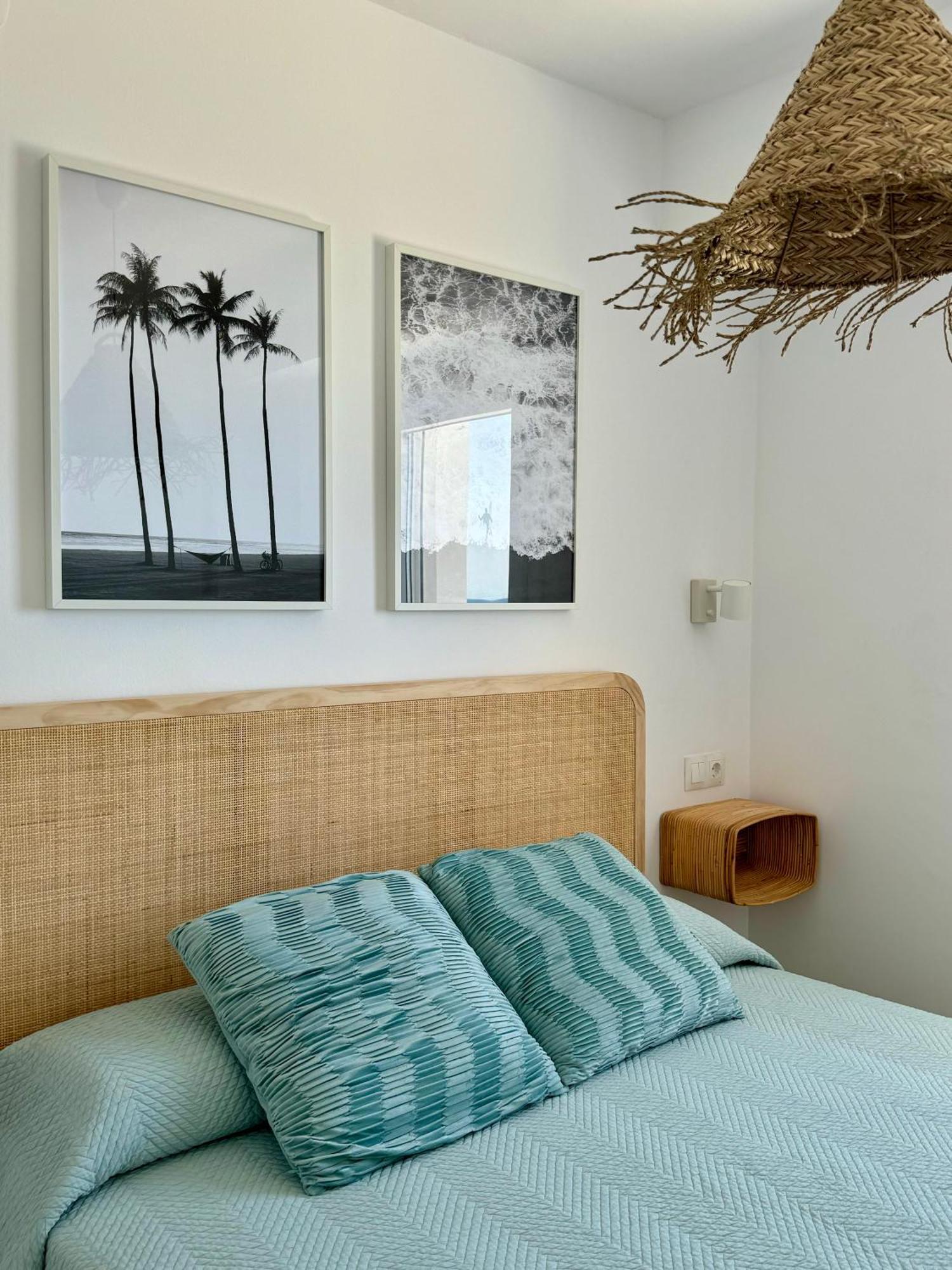 Sunnypalms - Beachfront Penthouse With Stunning Sea View Estepona Luaran gambar